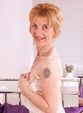Mature Porn Pics